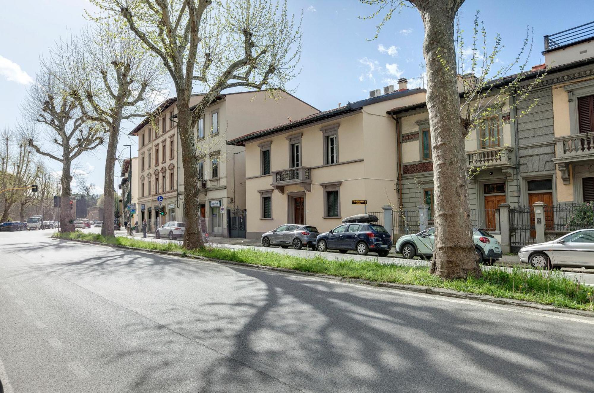 Bice & Krizia Apartments By Mamo Firenze Bagian luar foto